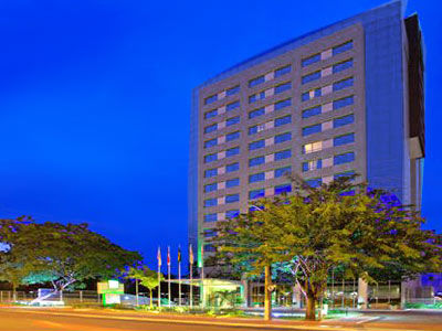 By Ihg 酒店 4*