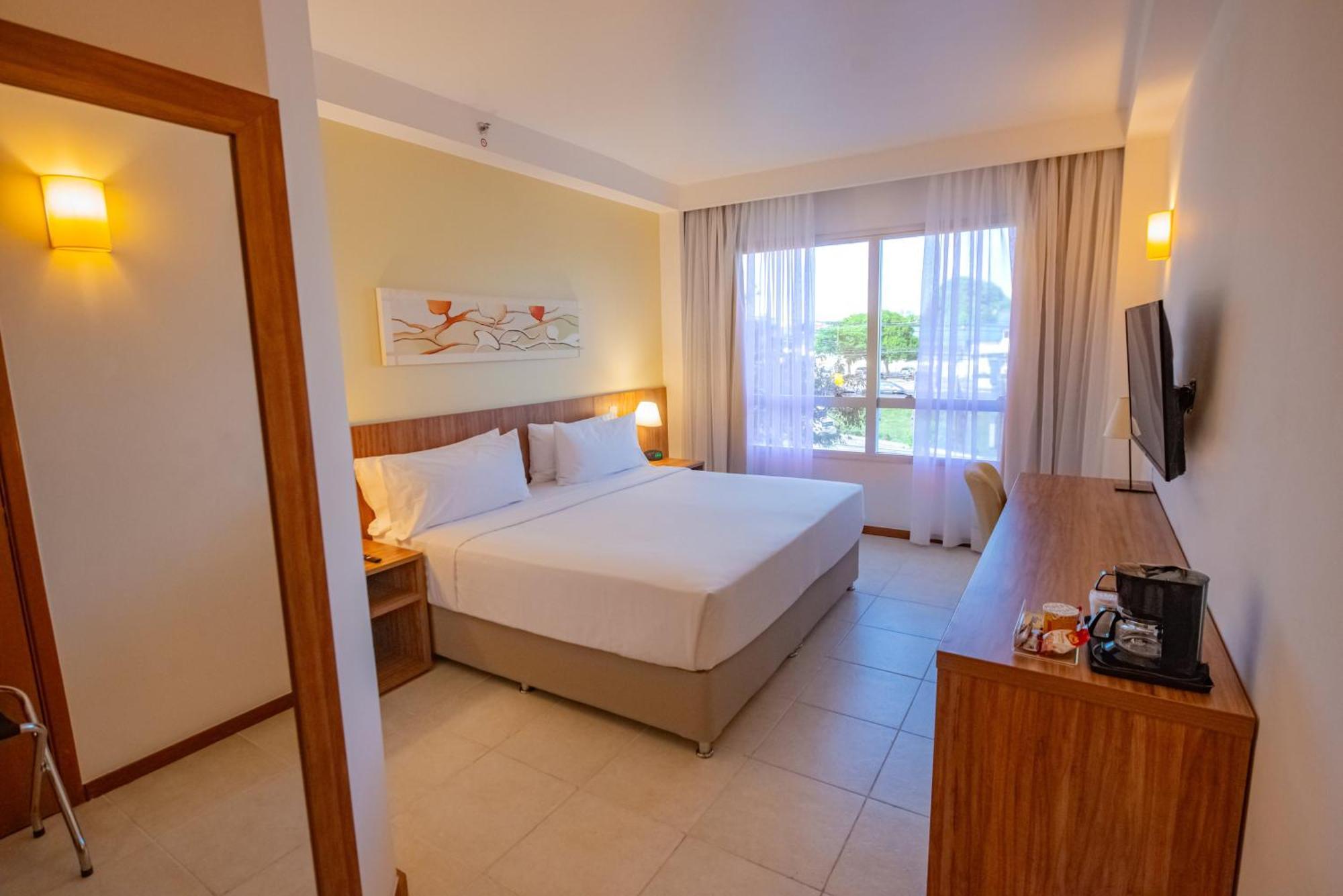 Hotel By Ihg 4*